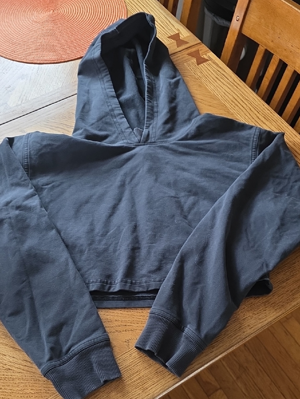lululemon athletica charcoal cropped hoodie